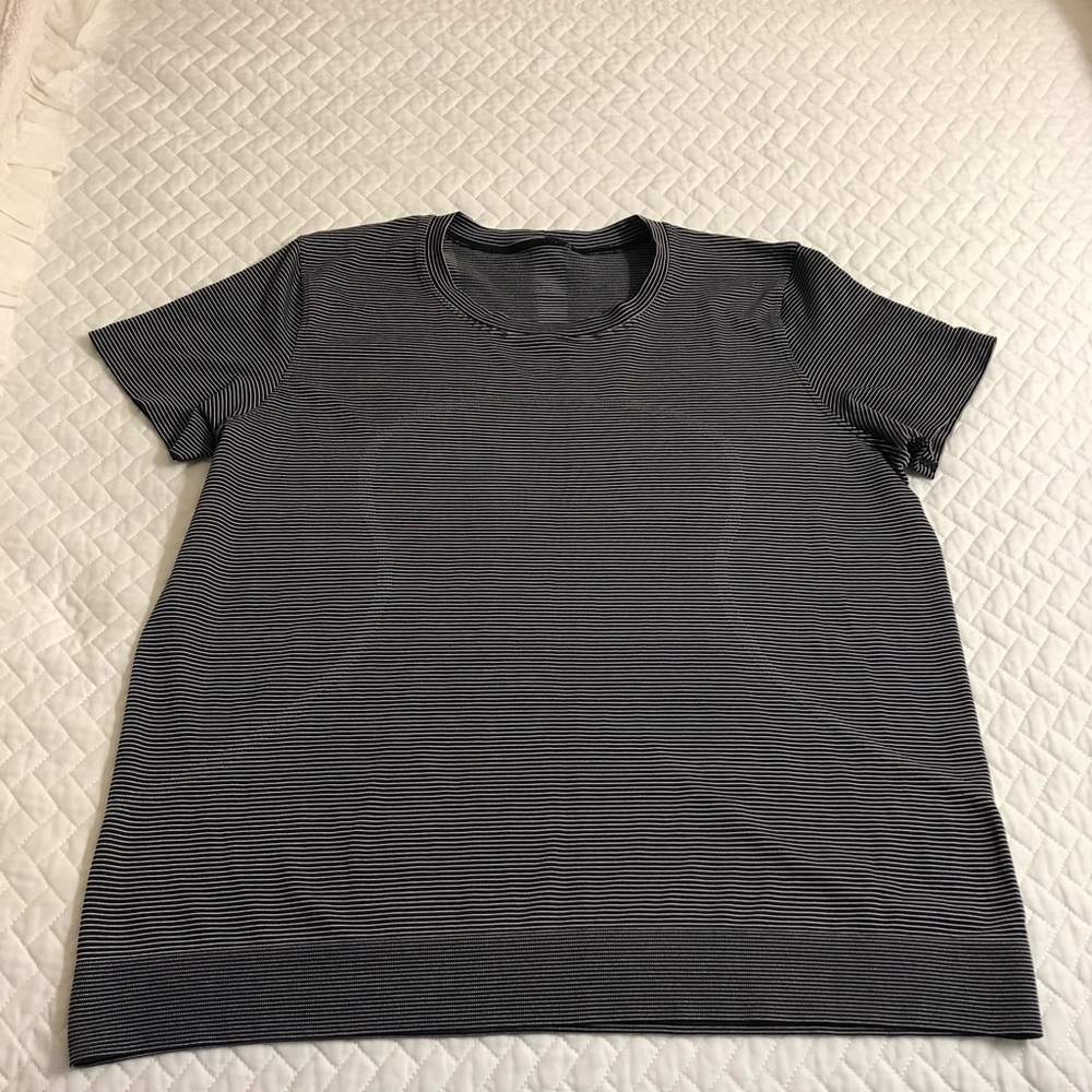Lululemon swiftly tech 2.0 short sleeve